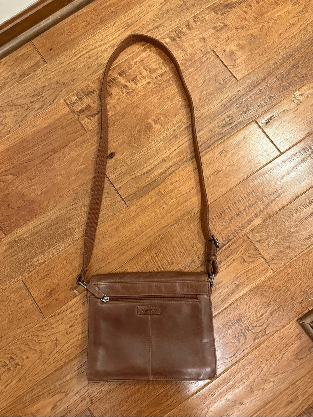 Genicci leather cross body bag purse